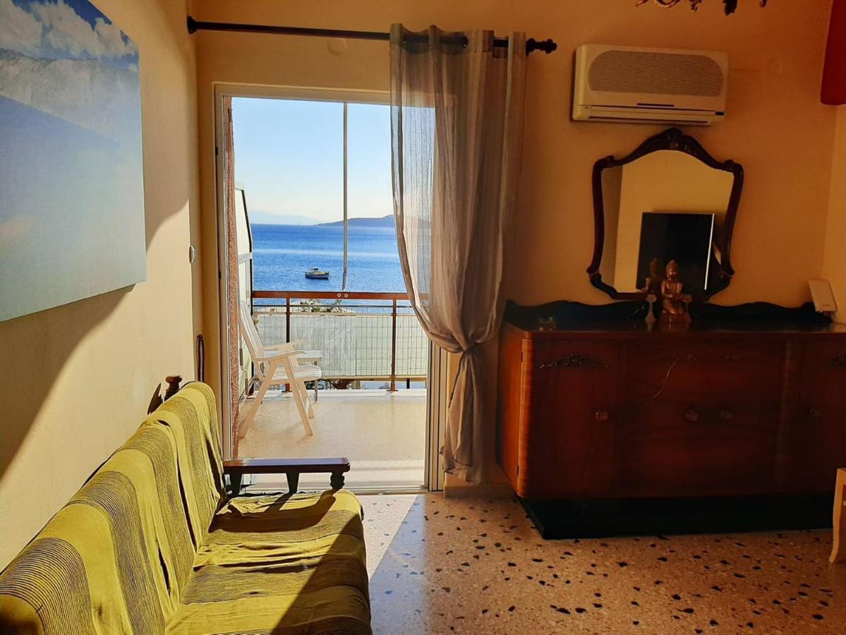 Marmari Μαγευτικο Ηλιβασιλεμα Μαρμαρι Ευβοιαςアパートメント エクステリア 写真